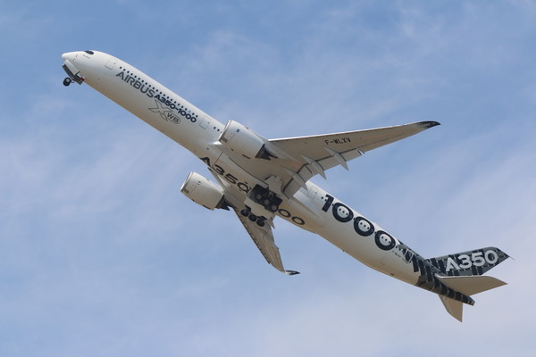 Airbus A350-1000