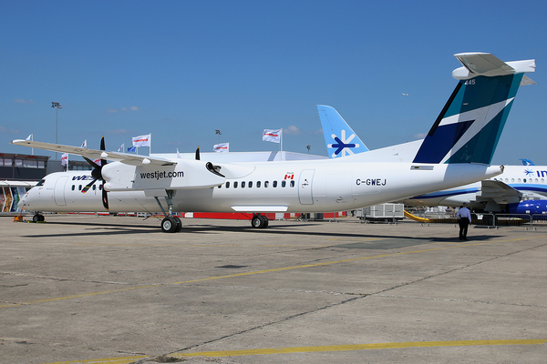 Bombardier Q400 WestJet Encore