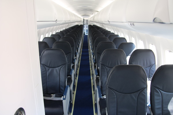 Bombardier Q400 WestJet Encore