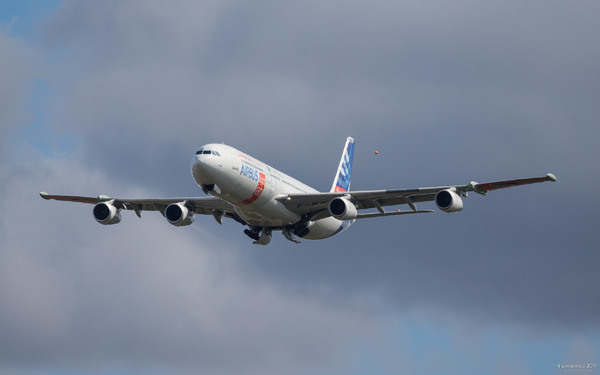 Airbus A340 "Blade"