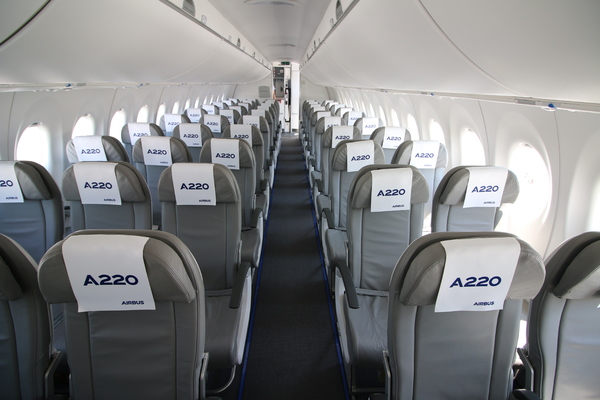 Airbus A220-300 