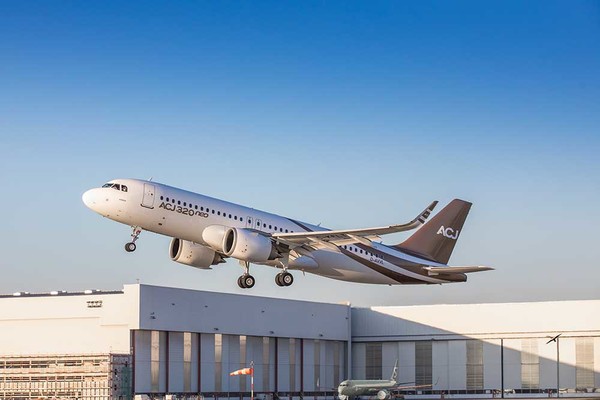 Airbus ACJ320neo