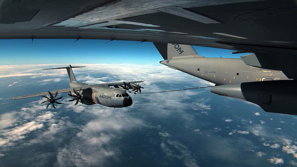 Ravitaillement depuis un Airbus A400M