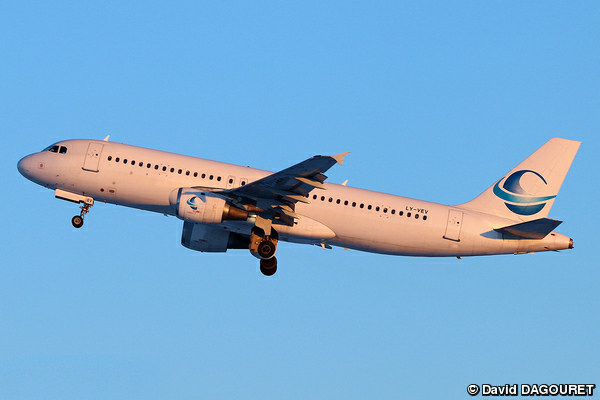 Airbus A320 Avion Express