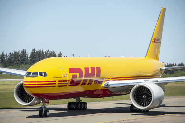 Boeing 777 DHL