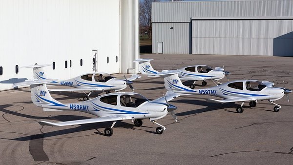 Diamond Aircraft DA40 XLT Middle Tennessee State University