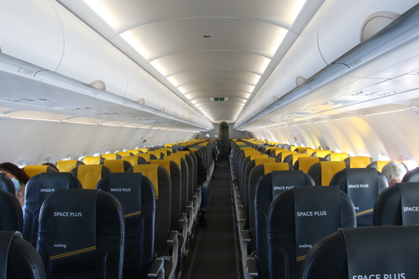 vol vueling VY6296 Paris-Brest