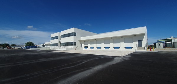 Terminal fret aéroport de Saint Domingue