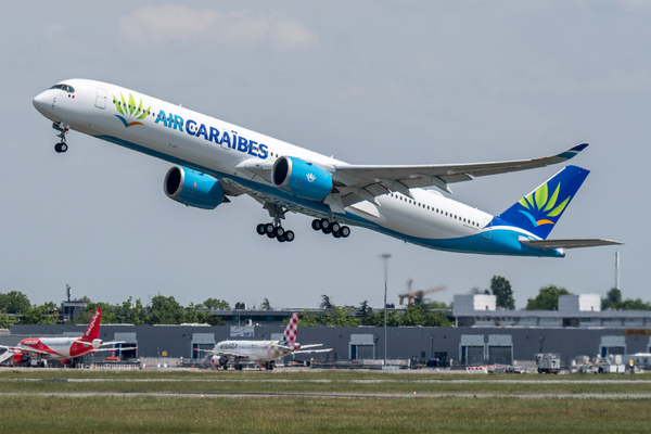 second Airbus A350-1000 Air Caraïbes