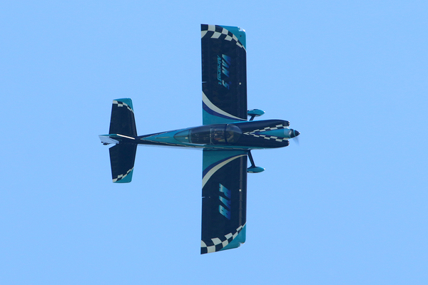 Van's RV-8 à l'aéroport de Reims Van's RV-8 à l'aéroport de Reims