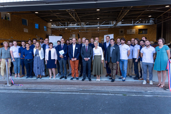 Inauguration de l'usine d'Elixir Aircraft