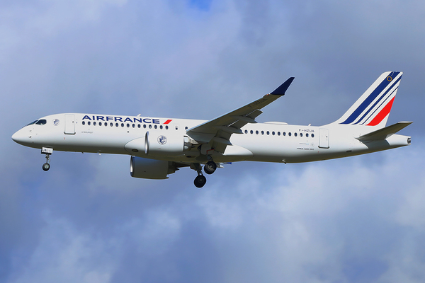 Airbus A220-300 Air France, atterrissage à Paris CDG