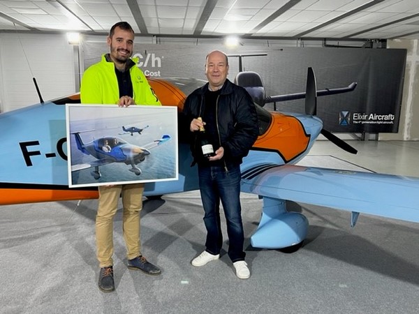 Première livaison pour Elixir Aircraft