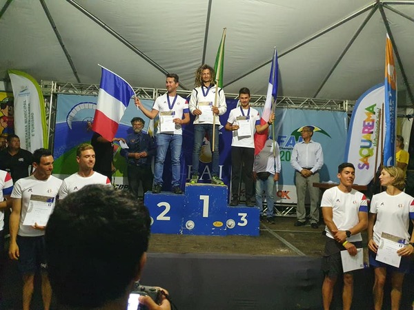 Championnat du monde Paramoteur 2022 : podium PF1 de Cyril Planton et Jean-Emile Oulha 