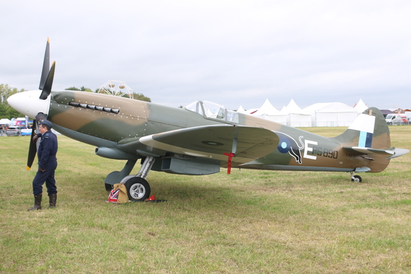 Meeting Air Legend 2022 à l'aérodrome de Melun - Villaroche 