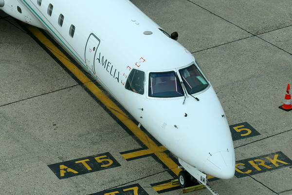 Embraer ERJ145 Amelia International	