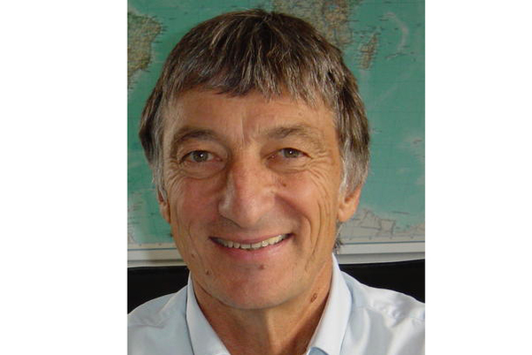 Disparition d'Alain DREYER ancien Président fondateur de la Fédération Française d'ULM Disparition d'Alain DREYER ancien Président fondateur de la Fédération Française d'ULM