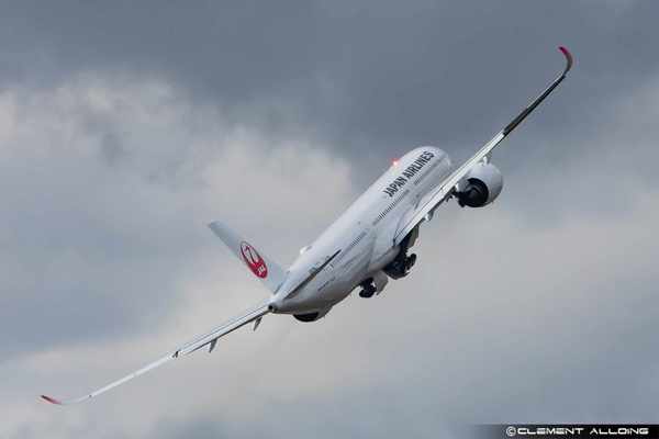 Premier Airbus A350-1000 Japan Airlines