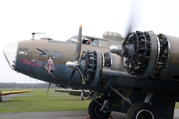 Sortie du  B17 Pink Lady à  Cerny - La Ferté-Alais