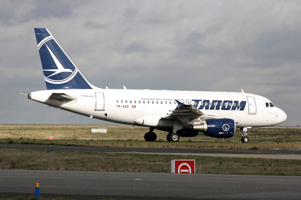 Airbus A318 TAROM 