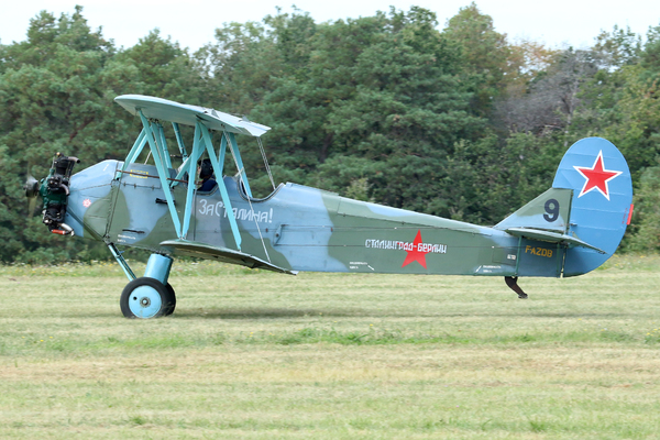 Polikarpov PO-2 "Les sorcières de la nuit' F-AZDB