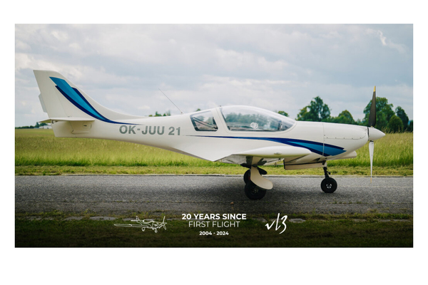 JMB Aircraft célèbre les 20 ans du premier vol du VL3