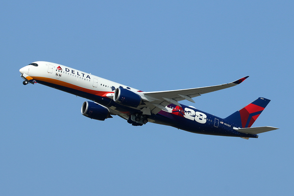 Airbus A350 Delta Air Lines avec une livrée "LA 28"