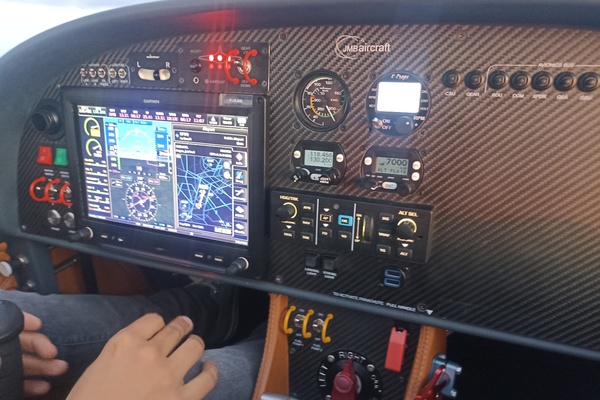 JMB Aviation VL-3 Evolution - F-JLDQ - 