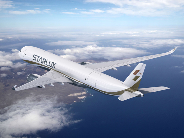 Airbus A350F Starlux
