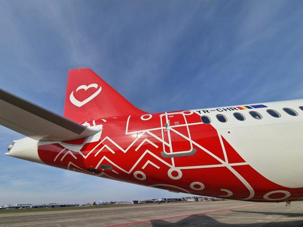 Premier Airbus A220 avec la livrée d'Animawings