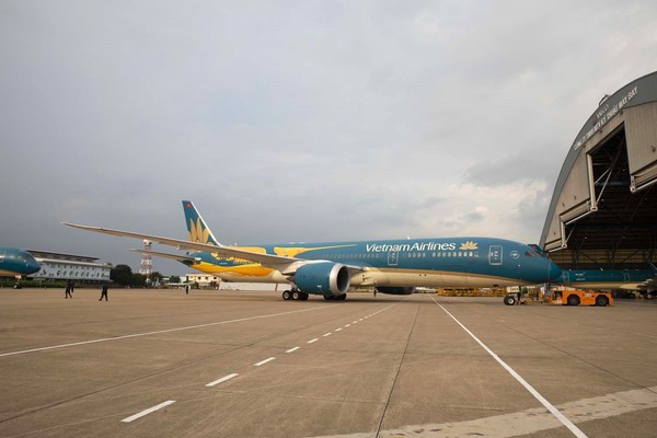 Boeing 787-9 Vietnam Airlines "Oiseau Lac"