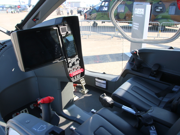cockpit Beta Technologies Alia CX300