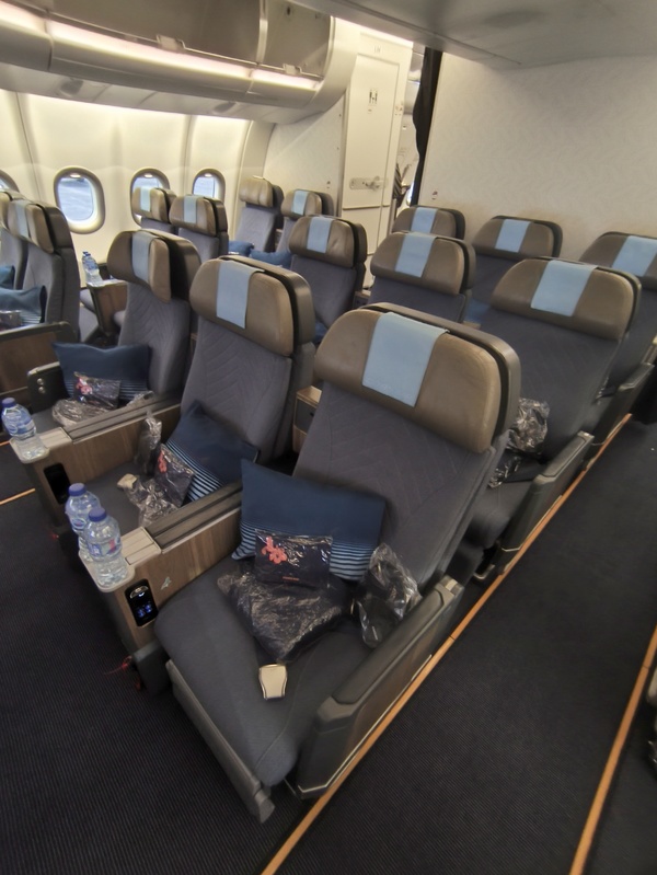 A la découverte de l'Airbus A330neo Corsair / Premium Eco