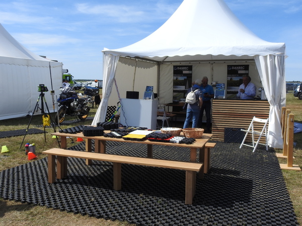 DANREC présente son système de stabilisation du sol Terra-Grid E35 au Mondial de l’ULM DANREC présente son système de stabilisation du sol Terra-Grid E35 au Mondial de l’ULM