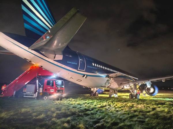 Sortie de piste d’un Airbus A320 d’Azerbaijan Airlines à Saint-Pétersbourg