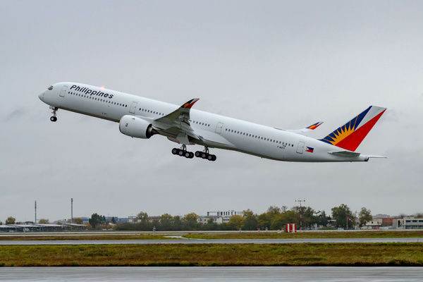 Philippine Airlines prend livraison de son premier Airbus A350-1000