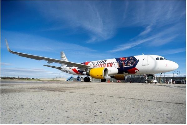 livrée spéciale Vueling aux couleurs du XV de France livrée spéciale Vueling aux couleurs du XV de France