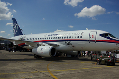 Sukhoi Superjet 100 au Salon du Bourget 2009