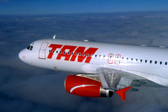 Aibus A320 de TAM