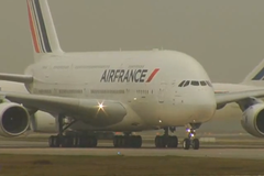 Arrivée du premier Airbus A380 d'Air France à Roissy-CDG