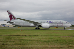 Boeing 787 Qatar oneworld