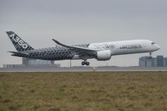 Airbus A350XWB à Paris