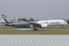 Airbus A350 XWB Carbon livery