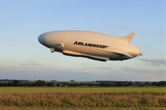 AirLander10