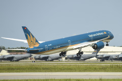 Boeing 787-10 Vietnam Airlines