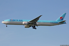 Boeing 777-300/ER Korean Air 