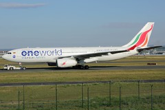 Airbus A330 Srilankan Airlines livrée oneworld