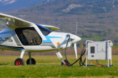 Skycharge, première borne de recharge d’avion électrique approuvée par l’Agence européenne de la sécurité aérienne