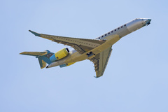 Le premier Bombardier Global 8000 de série effectue son vol inaugural	