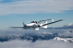 Diamond Aircraft livre un DA62 MPP à l'université technique de Dresde